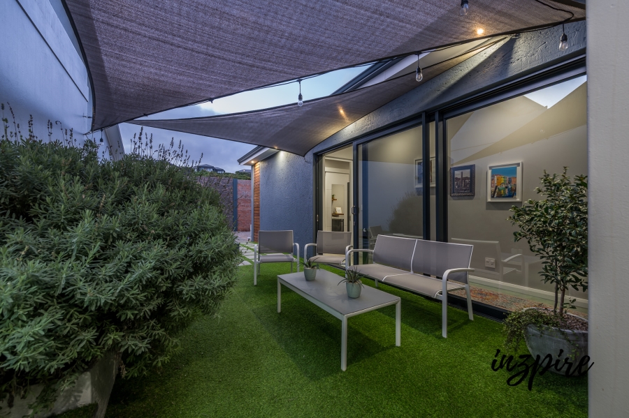 4 Bedroom Property for Sale in Village On Sea Western Cape